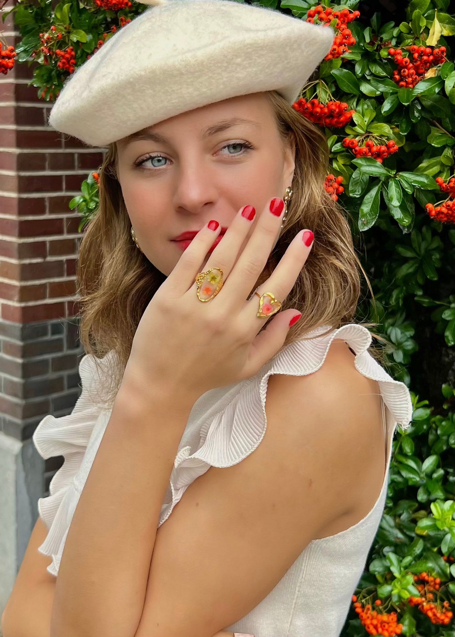 Flower statement ring